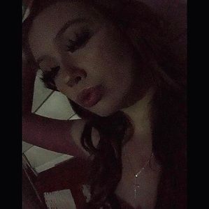 Meet your Posher, Eva